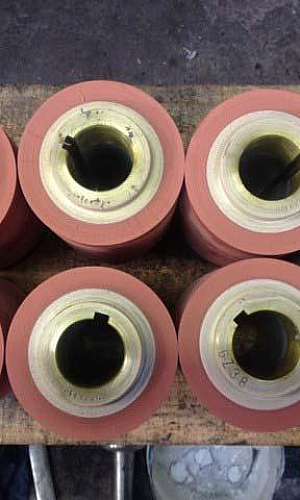 Empresa de revestimento de rolos de borracha Empresa de revestimento de rolos de borracha