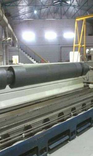 Retifica em rolos de borracha Retifica em rolos de borracha